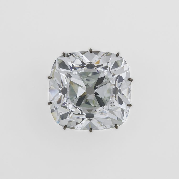Diamant, dit «Le Régent» (140,64 carats métriques). Paris musée du Louvre, département des Objets d'Art, MV 1017