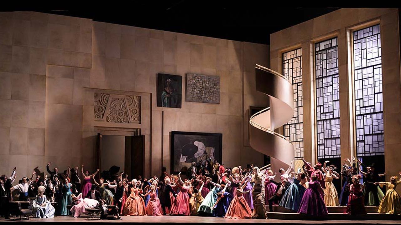 Représentation de « Manon », de Jules Massenet, mise en scène par Vincent Huguet, à l'Opéra Bastille, à Paris, le 24 février 2020