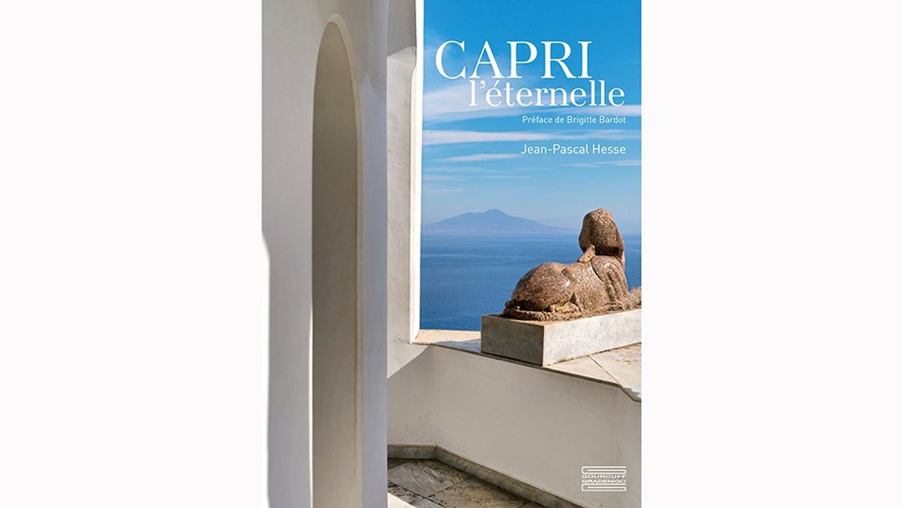 La couverture du livre «Capri l'éternelle», de Jean-Pascal Hesse aux éditions Gourcuff-Gradenigo.