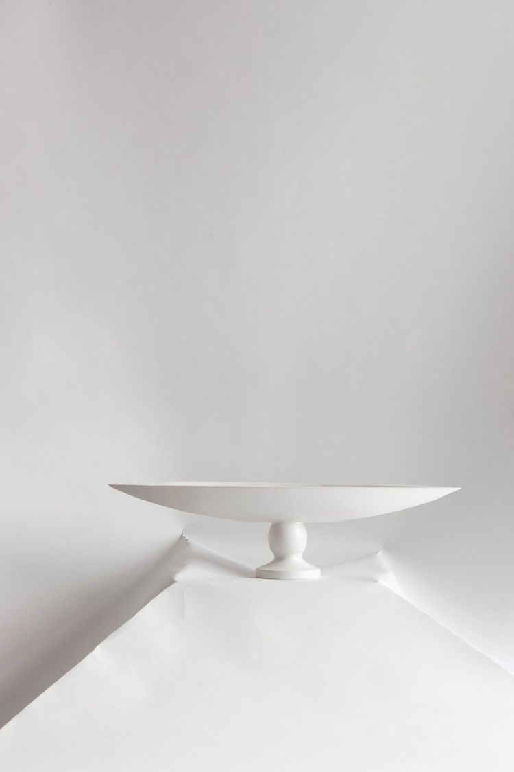 Le vase Giacometti de Jean Roger, disponible sur le site The Invisible Collection.