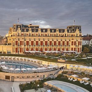 L'Hôtel du Palais de Biarritz.