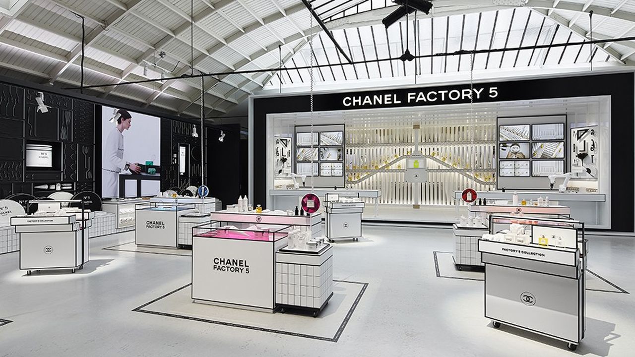 Pop-up Chanel Factory