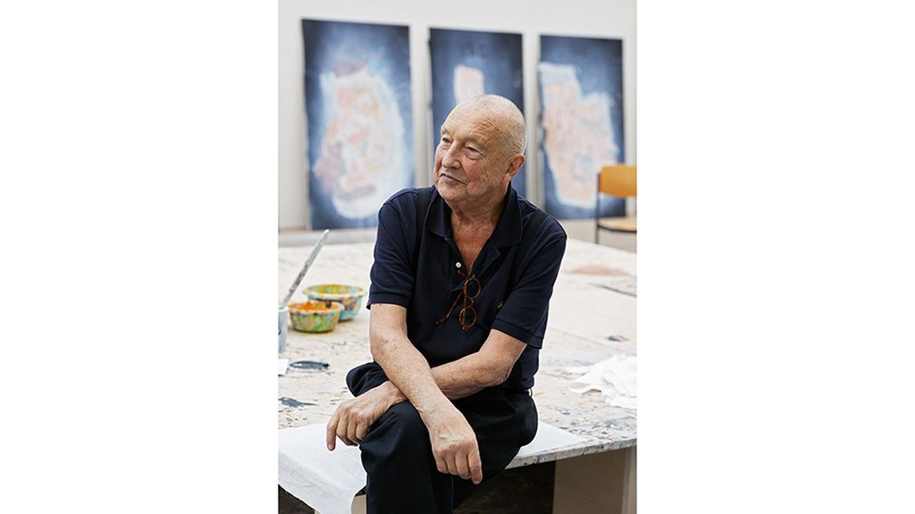 George Baselitz dans son studio, à Ammersee en Allemagne en 2018.