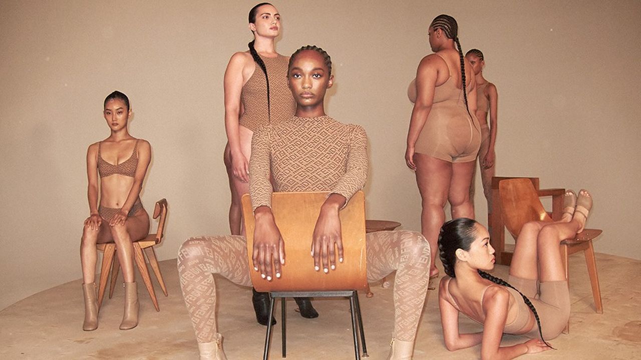 La maison de lingeriet et de vêtements d'intérieur développé par Kim Kardashian est inclusive.