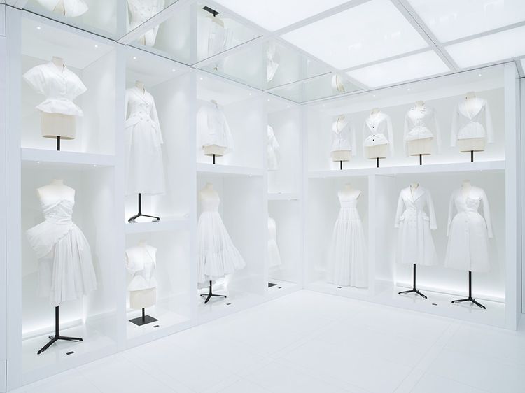DIOR GALERIE - THE ATELIERS OF DREAMS.