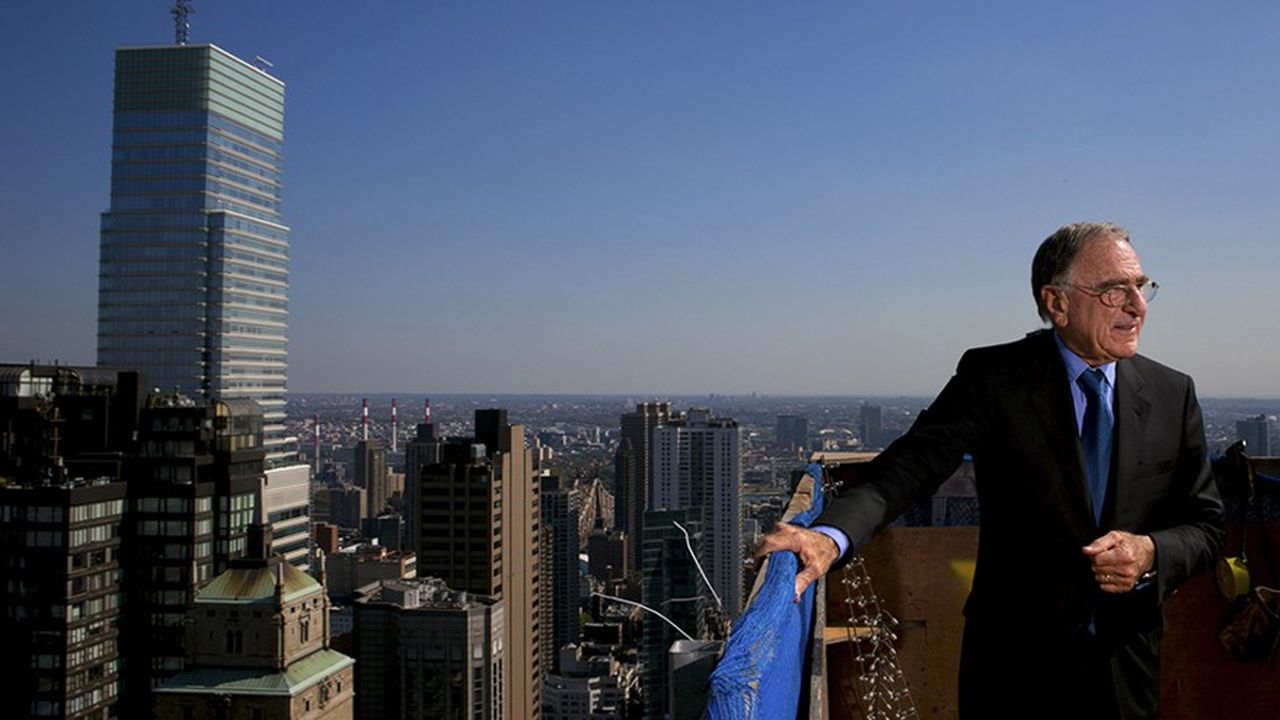 Harry Macklowe sur le chantier de la tour 432 Park Avenue, en 2013.