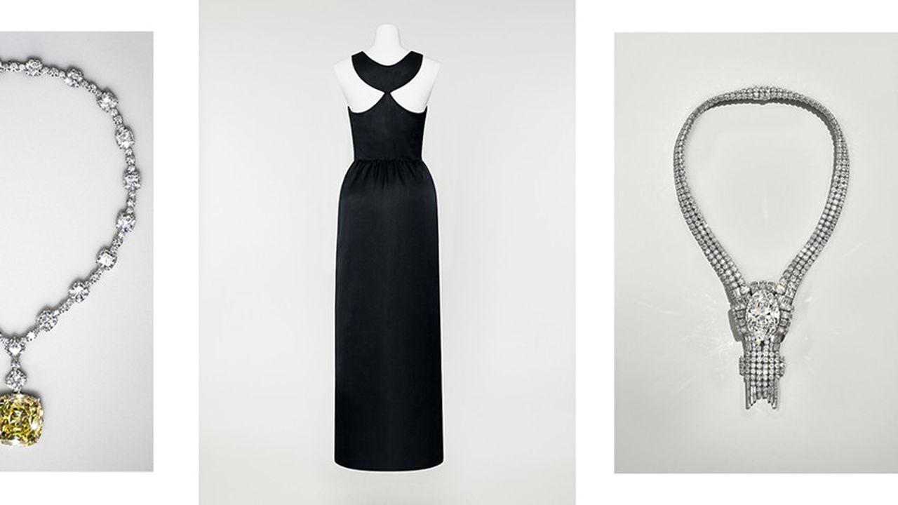De gauche à droite, Le «Tiffany Diamond», la robe Givenchy portée par Audrey Hepburn dans «Breakfast at Tiffany's» (1960) et le collier serti de l'Empire Diamond de 80 carats collection «Blue Book 2021