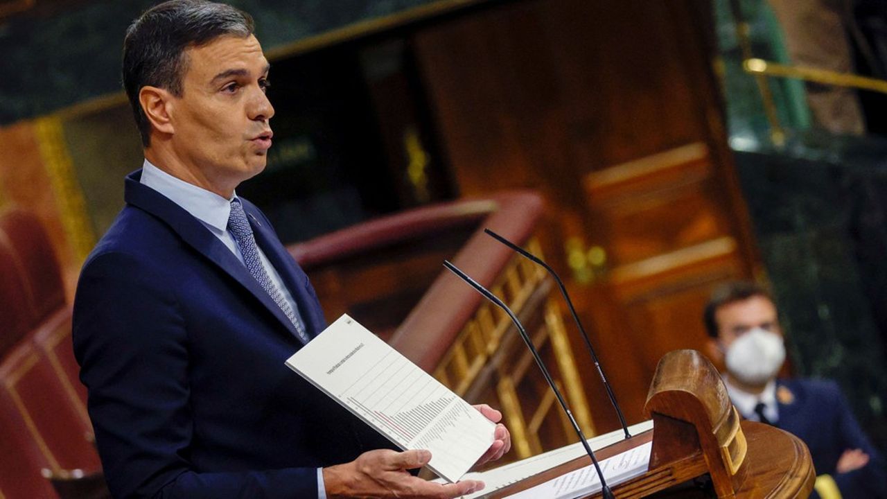 Le chef du gouvernement espagnol, Pedro Sánchez prévoit un impôt exceptionnel pour les banques et les compagnies électriques, afin de mieux répartir les efforts face aux effets de l'inflation.