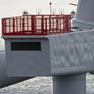 Réunis dans un groupement, Dragados Offshore et Siemens Energy se sont vus attribuer un contrat portant sur la conception, la construction et l'installation de plateformes de conversion d'énergie éolienne produite en mer du Nord.