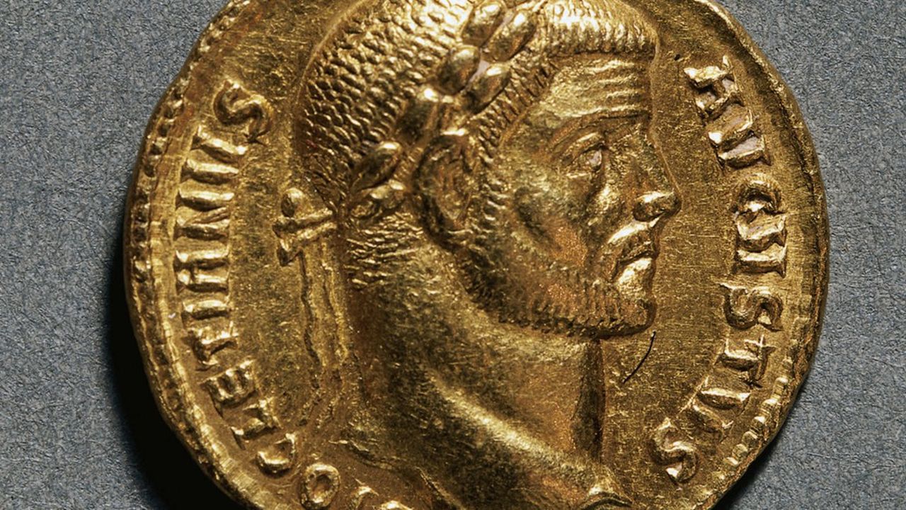 Denier d'or à l'effigie de l'empereur Dioclétien (244-311).