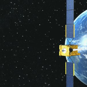 La société Eutelsat et la constellation de satellites OneWeb ont annoncé un rapprochement pour renforcer leur place dans le domaine de la connectivité.