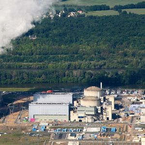 L'Autorité de sûreté du nucléaire estime toutefois que le contrôle du réacteur 2 de la centrale nucléaire de Belleville (Cher), prévu en 2024, « est trop tardif ».