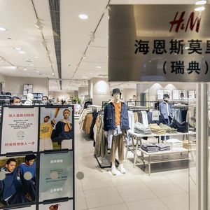H&M compte actuellement 362 magasins en Chine, contre 505 il y a un an.