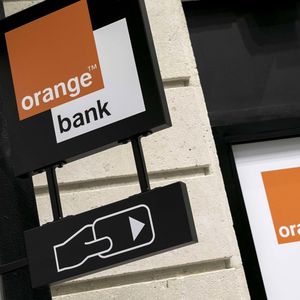 L'année dernière, Orange a perdu son partenaire, Groupama, qui a lui cédé les 21,7 % de parts qu'il détenait encore dans la banque.
