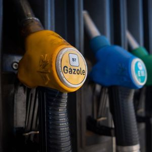 La ristourne sur les carburants va passer de 18 à 30 centimes par litre.