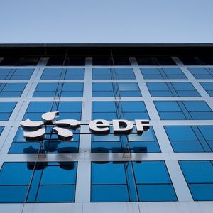 L'Etat a annoncé cet été débourser 9,7 milliards d'euros pour racheter les 15,9 % du capital d'EDF.