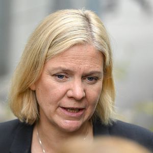 La Première ministre Magdalena Andersson espère décrocher un troisième mandat de quatre ans d'affilée pour la gauche.
