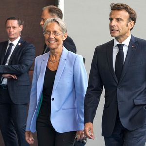 La Première ministre, Elisabeth Borne, avec le président français, Emmanuel Macron. Sommes-nous bloqués sur le court terme ?