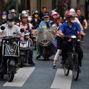 Plus de 77 % des motos et scooters vendus, chaque année, en Chine sont ainsi déjà électriques.