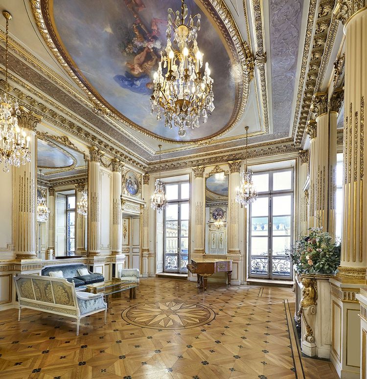 Salon privé de l'atelier Chaumet sur la Place Vendôme, au coeur de Paris.