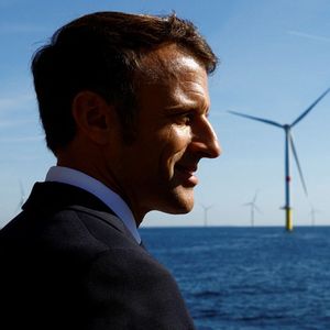 La France doit sérieusement accélérer le calendrier de ses chantiers énergétiques - du nucléaire à l'éolien en passant par le solaire, selon Emmanuel Macron.