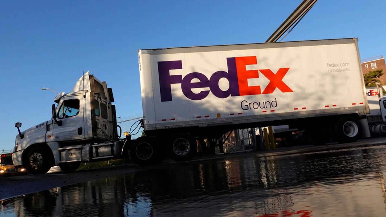 FedEx veut réduire ses dépenses et augmenter ses tarifs Les Echos