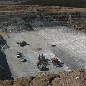 Une mine de lithium rocheux en Australie.