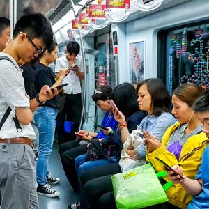 Les applications de rencontres permettent à de nombreux jeunes Chinois de lutter contre la solitude.