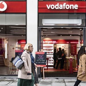 Le projet de Vodafone et de CK Hutchison doit encore passer un examen de l'Ofcom, le régulateur des télécoms en Grande-Bretagne.
