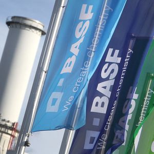 Le géant allemand de la chimie BASF, plus gros consommateur de gaz d'Allemagne, a annoncé mercredi un plan d'économies de 500 millions d'euros par an.