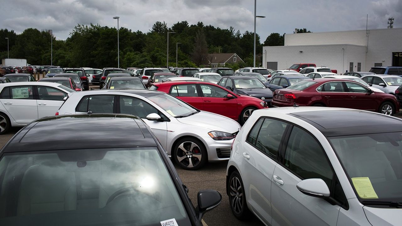 La hausse des taux complique le financement des véhicules allemands.