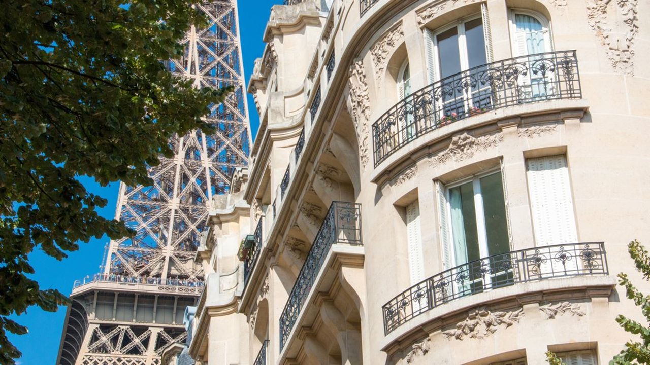 Le taux d'imposition de la taxe foncière à Paris passerait de 13,5 % à 20,5 % en 2023.
