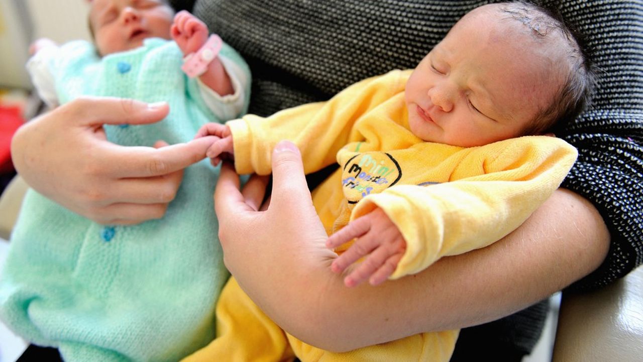 Un bébé change 6 fois de taille entre 0 et 12 mois, affirme Petit Bateau.