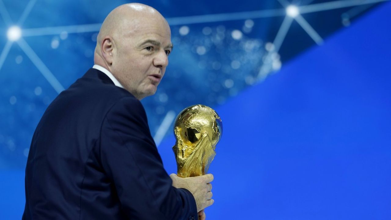 Le trophée de la FIFA – Musée de la Contrefaçon