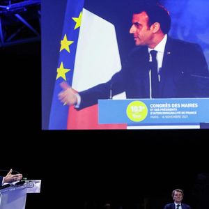 Le président de la République Emmanuel Macron laissera le soin à la Première ministre, Elisabeth Borne, de prononcer le discours de clôture.