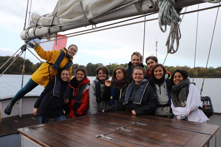 Mathilde Bourdon sailed for two weeks from the Danish island of Samsø to Caen with 8 other students from the transitions campus, an entity dependent on Sciences Po Rennes.