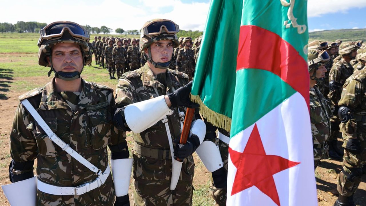Entre l'Algérie et le Maroc : un face-à-face militaire ?