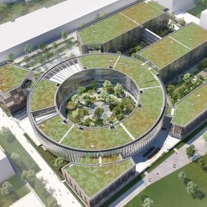 La construction du nouveau centre R&D à 400 millions d'euros du groupe, au coeur du cluster médical de Saclay (Essonne), est terminée. Les équipes y emménageront en janvier 2023.