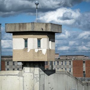 La prison de Villepinte affiche un taux d'occupation de 175 %.