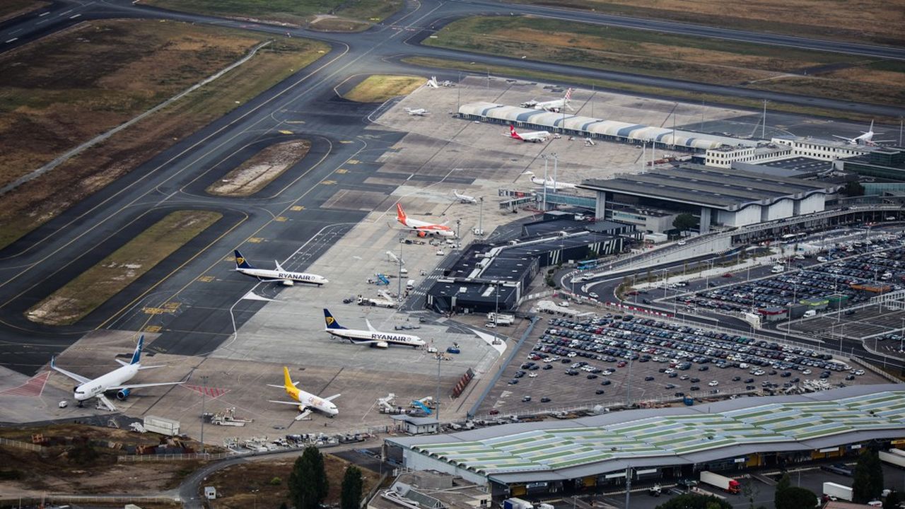 L'aéroport de Bordeaux a perdu sa ligne sur Orly, mais gardera des vols sur Roissy-CDG.
