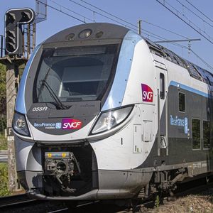 Sur un budget de fonctionnement de plus de 10 milliards pour faire tourner les réseaux régionaux de la SNCF, RATP et Optile, l'autorité organisatrice des transports était en quête de 450 millions.
