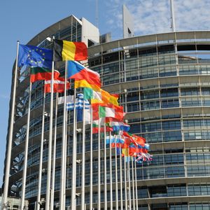 Les eurodéputés, réunis depuis ce lundi à Strasbourg en plénière, sont sous le choc du scandale révélé le week-end dernier.