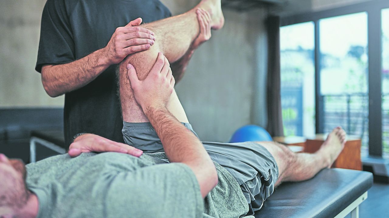 L'Assurance-maladie propose d'augmenter le prix de la consultation chez les masseurs-kinésithérapeutes de 16 à 18 euros, mais de façon progressive jusqu'en 2025.