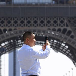 Plus de 2 millions de touristes chinois se rendaient en France chaque année… et ne sont toujours pas revenus.