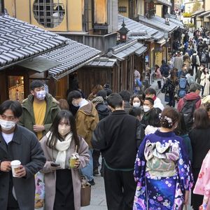 Au Japon, en Corée du Sud ou encore en Thaïlande, les touristes chinois représentaient avant la pandémie plus de 25 % de l'ensemble des arrivées.