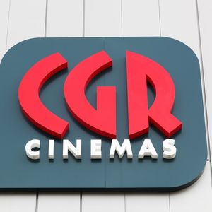 Avec 74 cinémas en France, le groupe CGR Cinémas constitue le deuxième réseau français derrière Pathé.