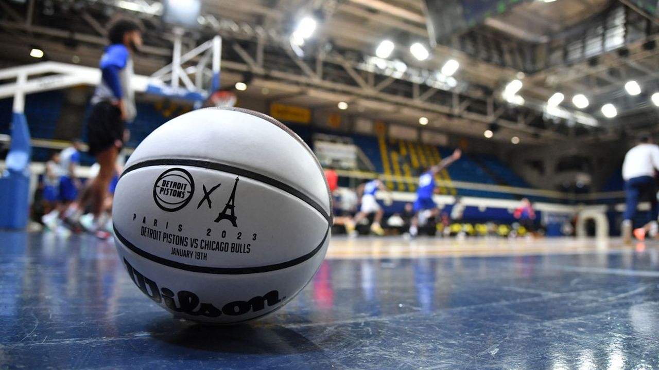 La NBA, la Ligue nord-américaine de basket-ball, sera « probablement de retour à Paris l'an prochain », a indiqué son patron Adam Silver.