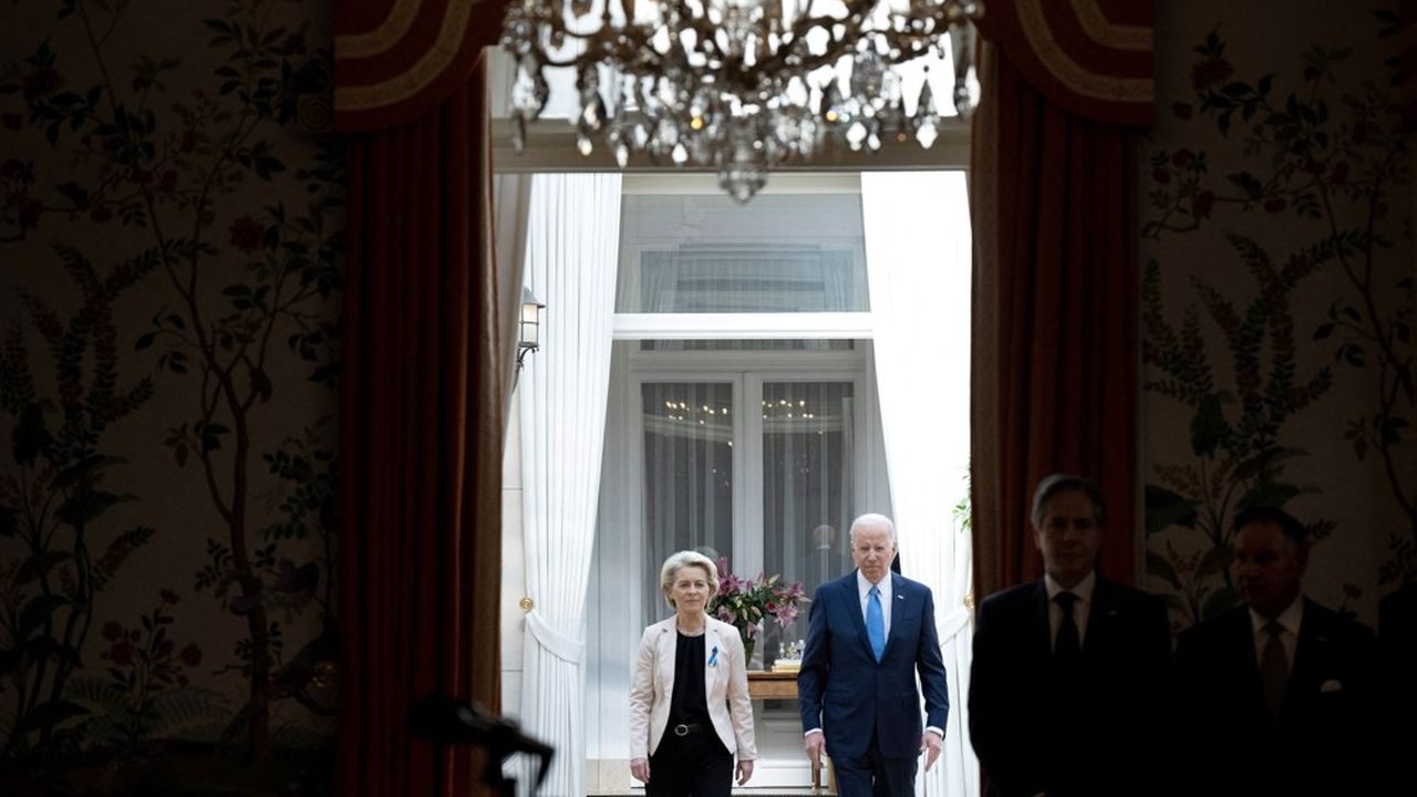 Ursula von der Leyen et Joe Biden à Bruxelles en mars2022.