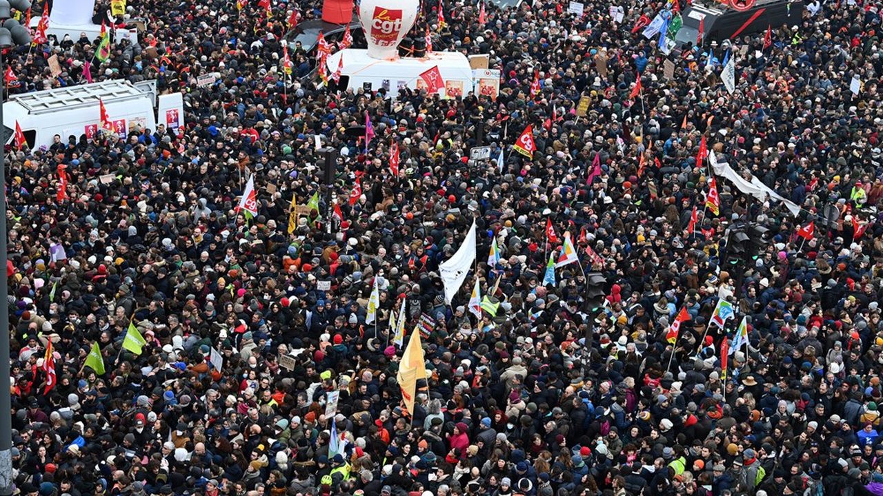 L'exécutif a beau défendre une réforme « juste », les Français sont massivement descendus dans la rue jeudi pour protester contre le report de l'âge légal de 62 à 64 ans.