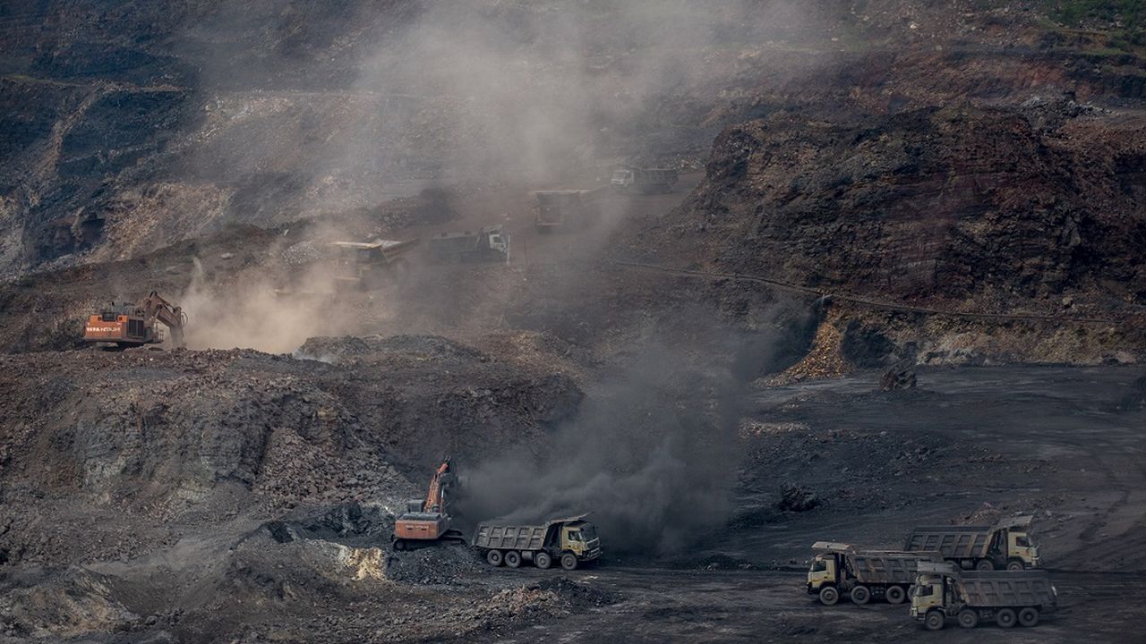 Mines charbon Inde.jpg